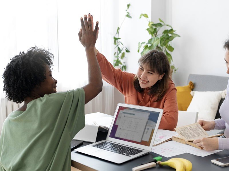 Benefits for LMS and Employee Onboarding Software