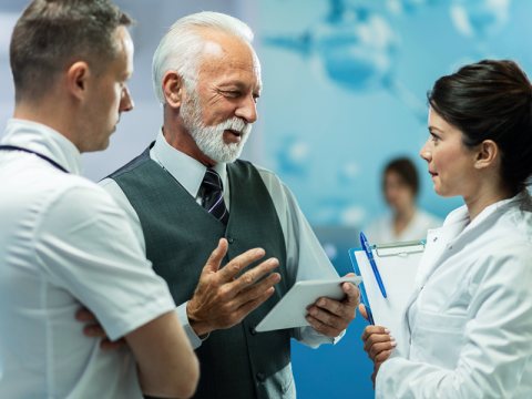 The Hidden Communication Gaps Slowing Down UAE Healthcare &mdash; And the Smartest Way to Fix Them in 2026