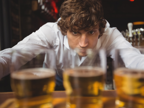 Alcoholism in the Workplace: The HR Leader&rsquo;s Role in Alcohol and Workplace Safety Incidents 