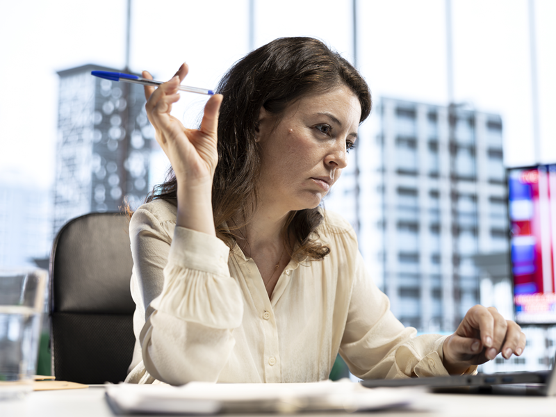 b2ap3_large_Why-Most-Businesses-Struggle-to-Maintain-Predictable-Profits Predictable Profit in Uncertain Markets: How Smart Businesses Build Stable Revenue - Insight Blog