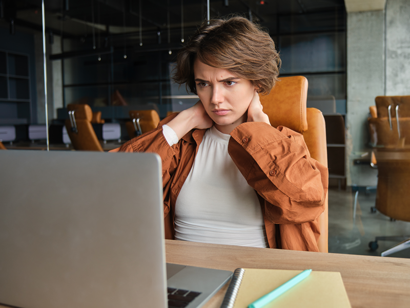 b2ap3_large_The-Email-Trap-Most-Organisations-Dont-Notice Internal Communications Solutions for Distributed Teams That Bypass Email - Insight Blog