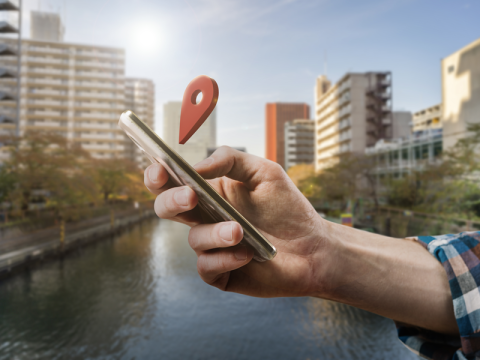 Most Businesses Ignore This: How Geo SEO, Geo Targeting, and Native Content Turn Local Clicks into Buyers