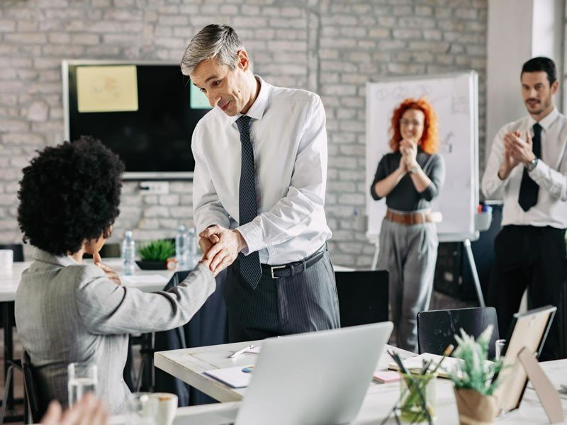 Why are Employee Appreciation Messages important in the workplace